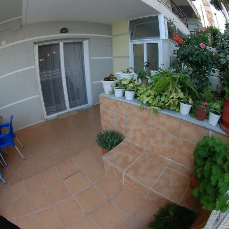 Eduart Apartment